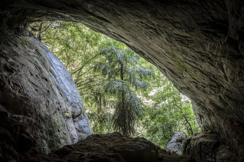 rawana cave